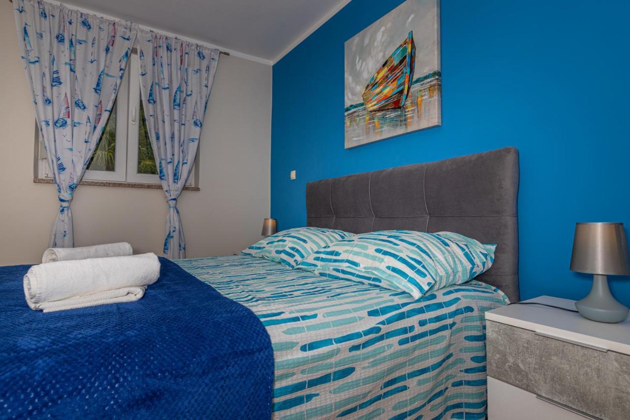 Apartmani Jasminka Dramalj Esterno foto