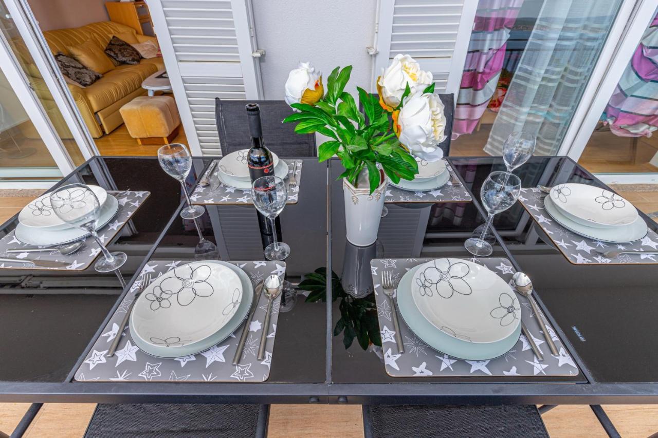 Apartmani Jasminka Dramalj Esterno foto