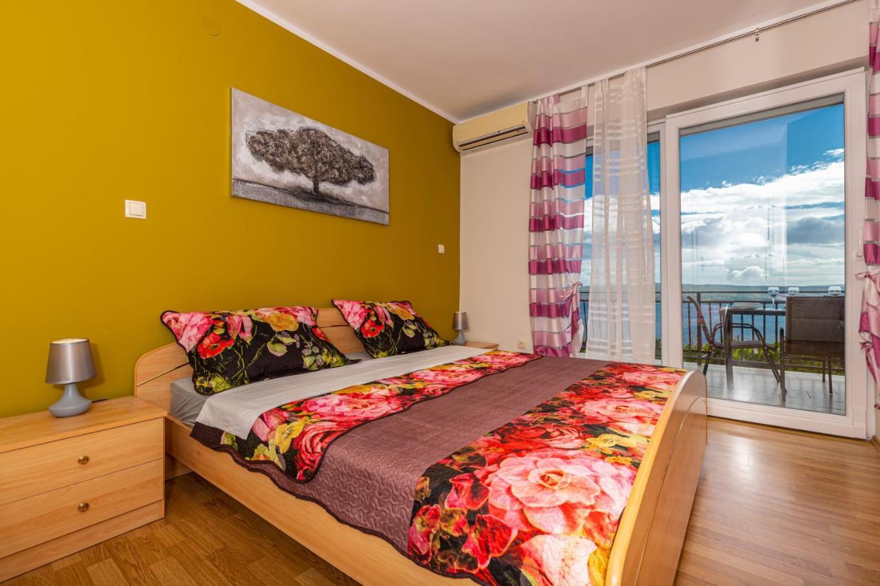 Apartmani Jasminka Dramalj Esterno foto