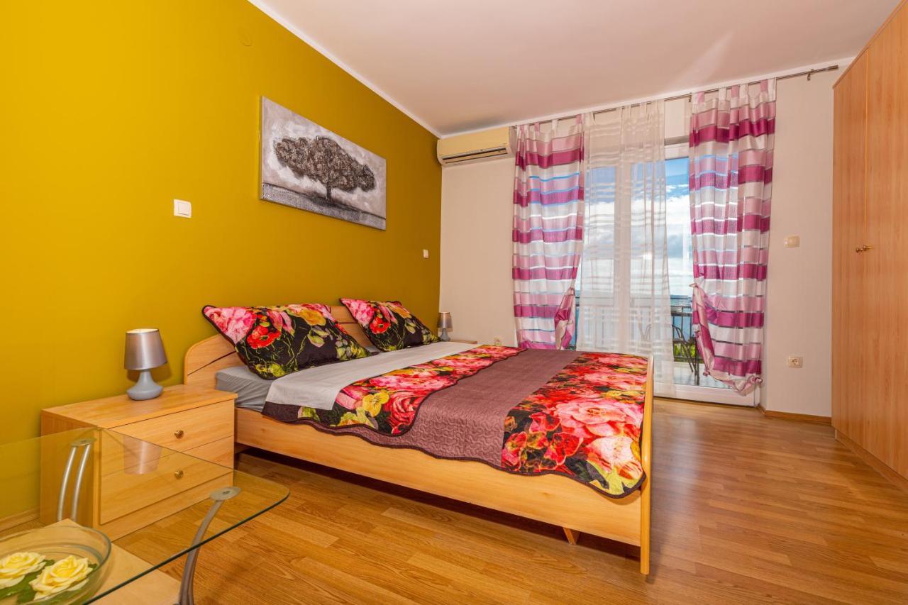 Apartmani Jasminka Dramalj Esterno foto