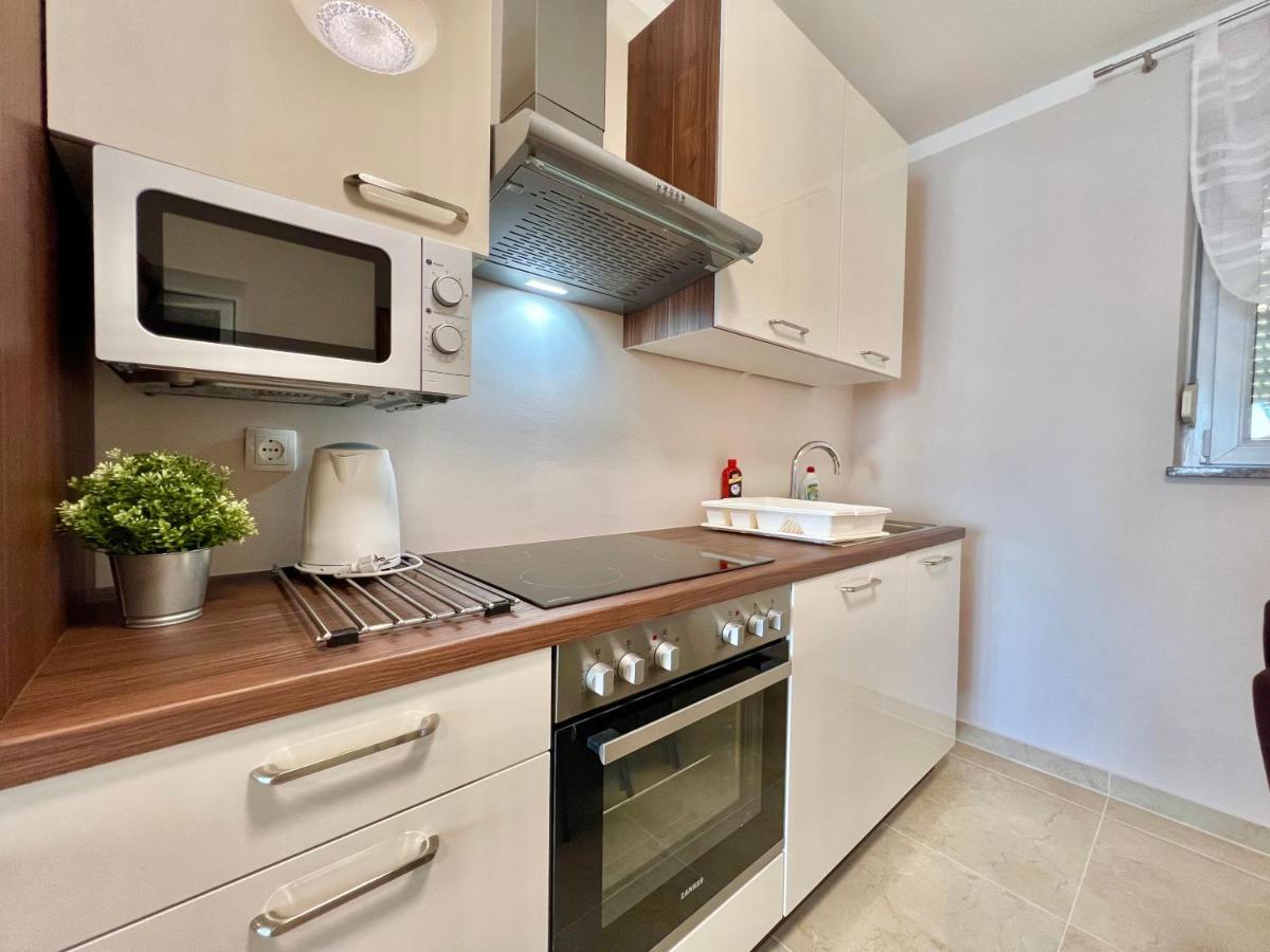 Apartmani Jasminka Dramalj Esterno foto